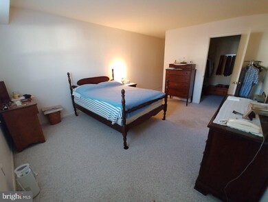 2916 State Hill Rd unit C11, Wyomissing, PA 19610 - photo 7