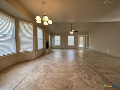 204 Dolly St, San Marcos, TX 78666 - photo 5