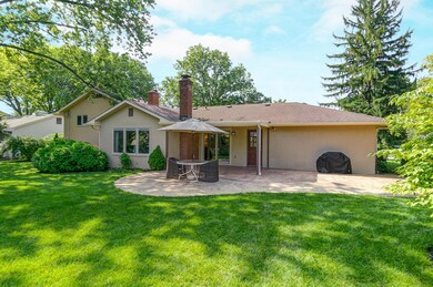 1376 Kingsgate Rd.