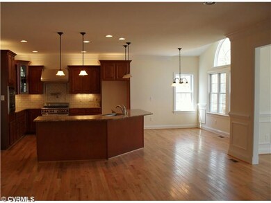 Kitchen - View of the kitchen from the family room