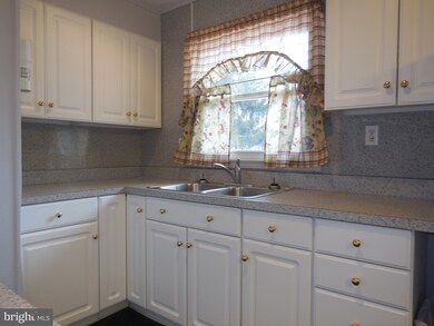 2209 Watervale Rd, Fallston, MD 21047 - photo 5