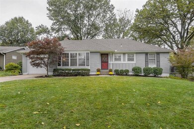 6808 Mastin Dr, Shawnee, KS 66203 - photo 2