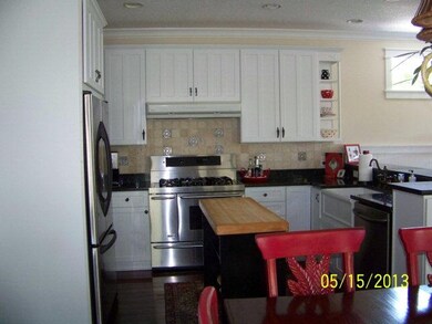 Kitchen 1