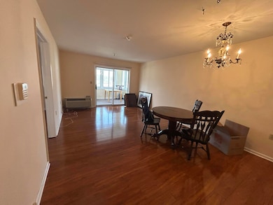 3 Village Cir unit 308, Stroudsburg, PA 18360 - photo 2