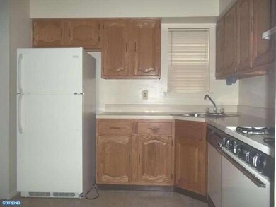 unlisted-address, Trenton, NJ 08691 - photo 5