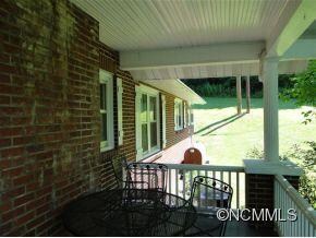 SIDE PORCH