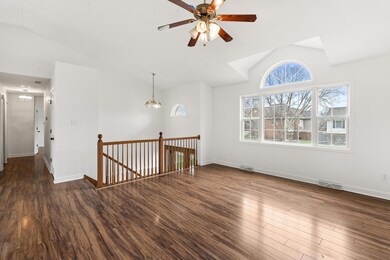 132 N Elgin St, Griffith, IN 46319 - photo 3