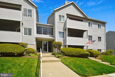 2219 Lowells Glen Rd unit G, Parkville, MD 21234 - photo 3