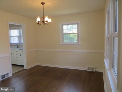 301 Briarwood Ave, Haddonfield, NJ 08033 - photo 6