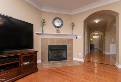 10105 Hornbeam Blvd, Louisville, KY 40228 - photo 3