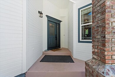 827 Muirfield Ln, Nampa, ID 83686 - photo 2