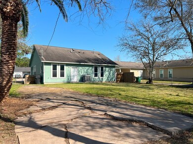 5030 Marietta Ln, Houston, TX 77021 - photo 4