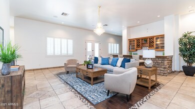 1101 East Warner Road House 125-16
