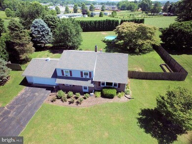 29 Dairy Ln, Barto, PA 19504 - photo 2