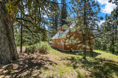 207 Ponderosa Ln, Cascade, ID 83611 - photo 7