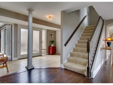 The grand entrance of this beautiful condo offers 