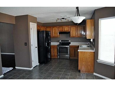 14028 Warren Belin Dr, El Paso, TX 79928 - photo 7