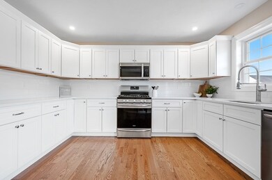 32 Drexel St, Worcester, MA 01602 - photo 5