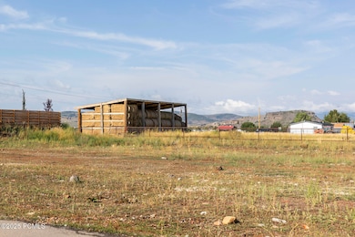 689 Lazy Way unit 1, Francis, UT 84036 - photo 2