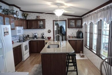 9289 Heritage Dr SW, Calabash, NC 28467 - photo 5