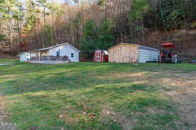 636 Copley Branch Rd, Butler, TN 37640 - photo 5