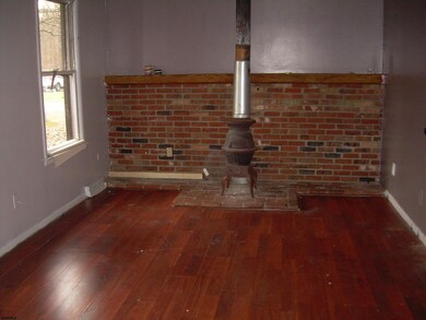 2001 Sycamore Ln, Mays Landing, NJ 08330 - photo 2