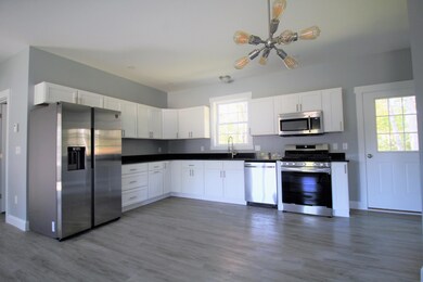 3. Kitchen with Dining
