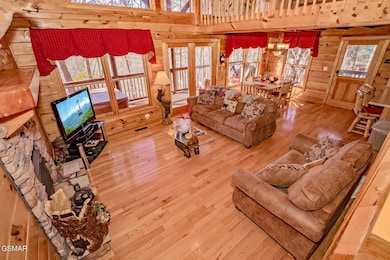4418 Forest Vista Way, Pigeon Forge, TN 37863 - photo 2