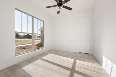 1024 Monaco Ct, Springtown, TX 76082 - photo 5