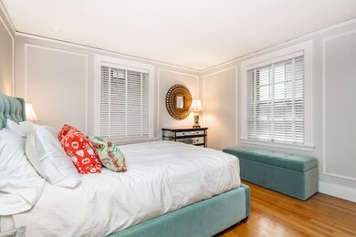 97 Mount Vernon St unit 24, Boston, MA 02108 - photo 4