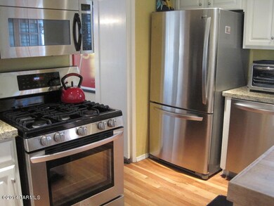 Kitchen_2