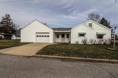 1107 Atwater Ave, Circleville, OH 43113 - photo 3