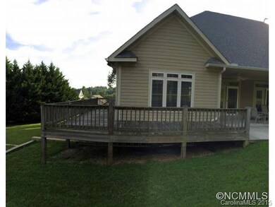 Huge wrap around deck