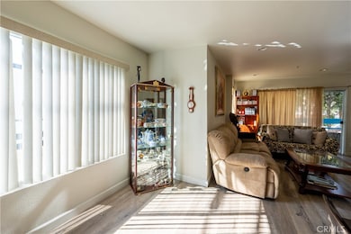 345 N Kenwood St unit 104, Glendale, CA 91206 - photo 6