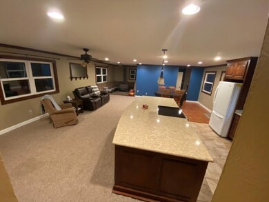 livin room kitchen