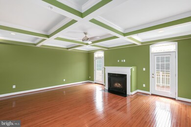 909 Hidden Marsh St, Gaithersburg, MD 20877 - photo 5