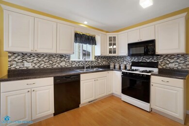 617 Rose Bush Ln, Dyer, IN 46311 - photo 7