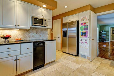 2760 Leeds mls-30