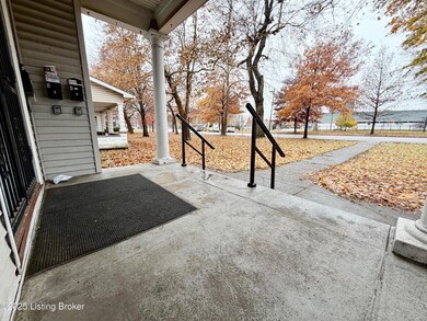 3755 Southern Pkwy unit 1, Louisville, KY 40214 - photo 7
