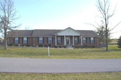 150 Cherry Dr, Harrodsburg, KY 40330 - photo 2