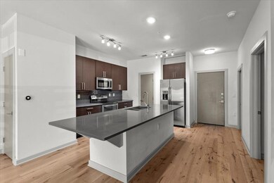 Greenview on Barton Creek unit 110, Austin, TX 78704 - photo 6