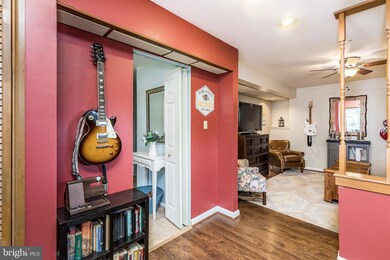 1005 Plover Dr, Halethorpe, MD 21227 - photo 7