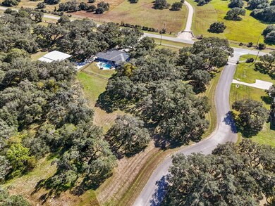 3035 Vaquero Dr, Palacios, TX 77465 - photo 5