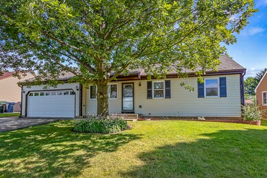 221 Bolz Rd, Carpentersville, IL 60110 - photo 2