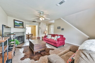 13607 Country Pine Ct, Tomball, TX 77375 - photo 5