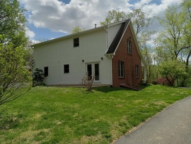 258 School House Rd, Frankfort, KY 40601 - photo 3