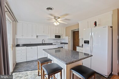 12 Obsidian Dr, Chambersburg, PA 17202 - photo 6