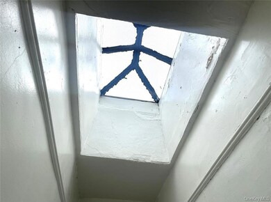 32-05 83rd St, Flushing, NY 11370 - photo 3