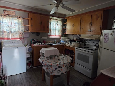 72 East Terrace, Millinocket, ME 04462 - photo 2