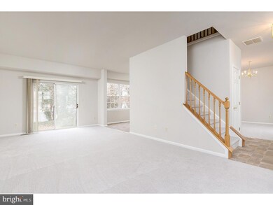 13 Mahogany Dr, Burlington, NJ 08016 - photo 5